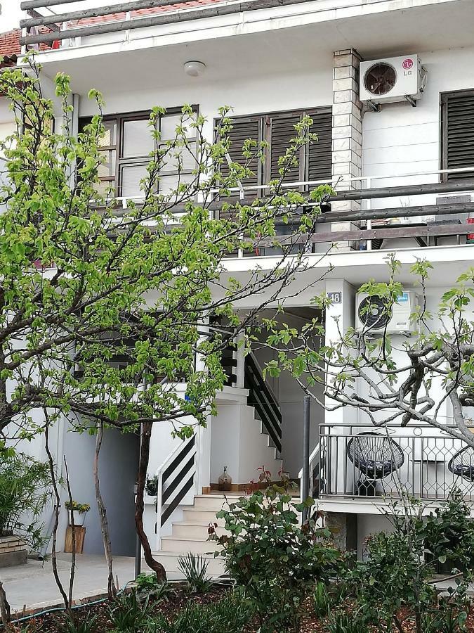 Apartman 1 Zadar Bagian luar foto